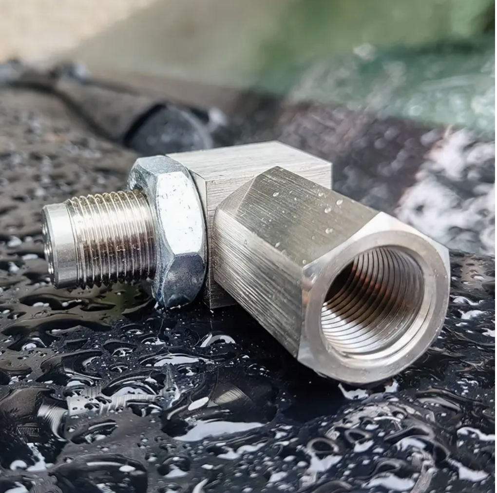 90° O2 Sensor Adapter Spacer – M18 x 1.5 Thread with Mini Catalytic Converter- 90 Degree