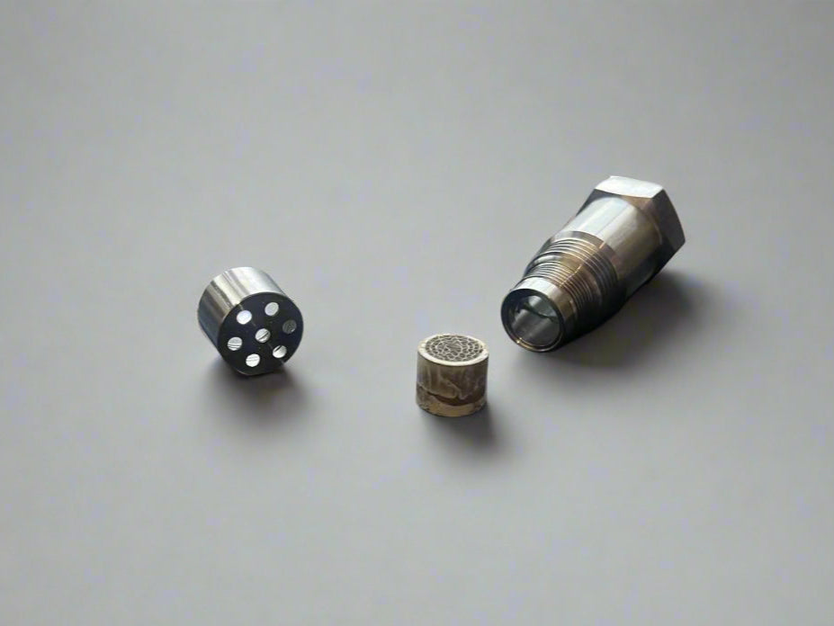 O2 Oxygen Sensor Adapter/Spacer, Thread size M18 x1.5 with Mini Cataly ...
